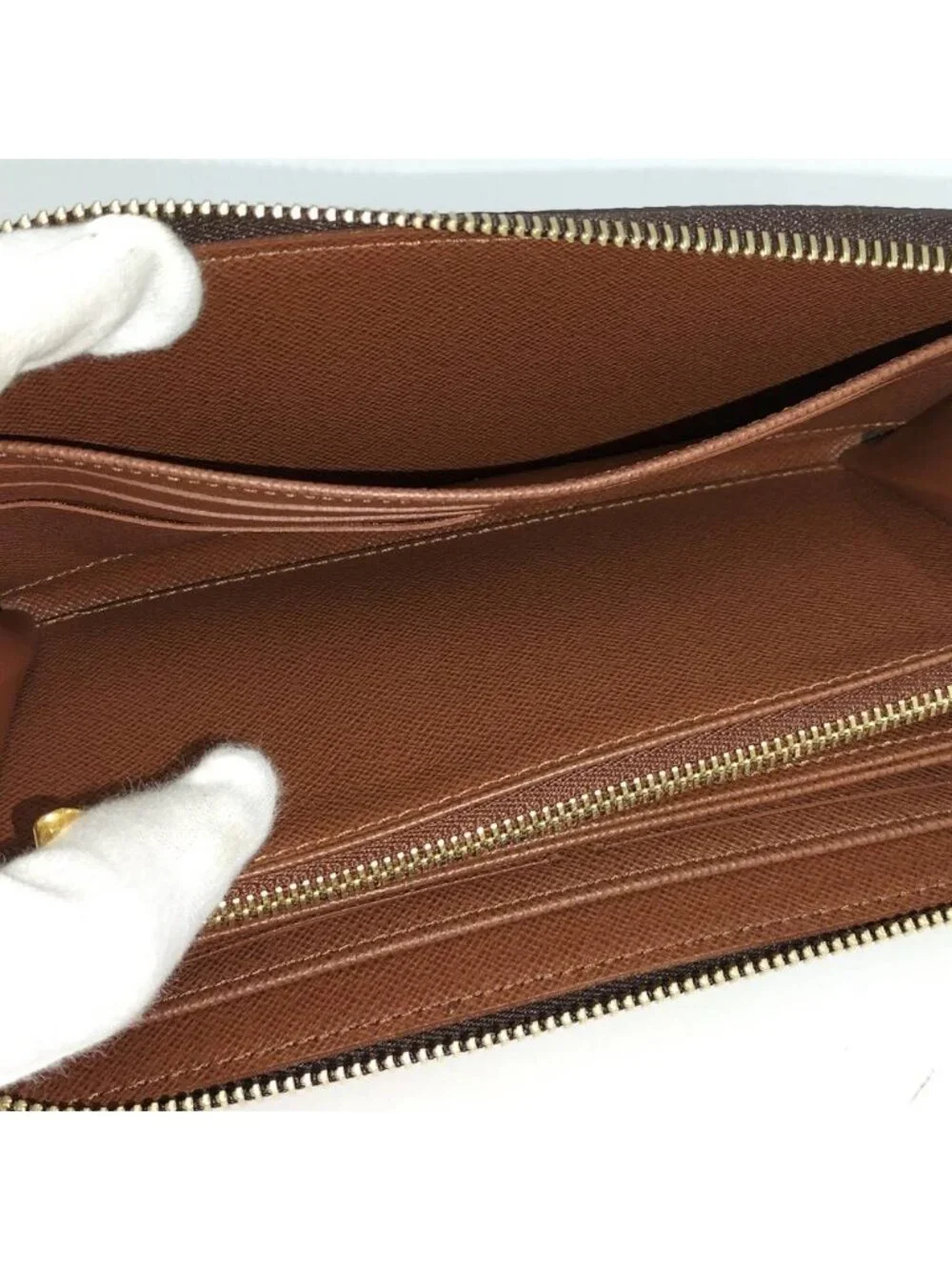 Louis Vuitton Zippy Wallet Monogram